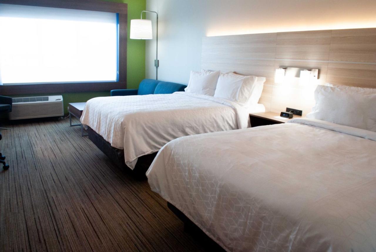 Holiday Inn Express & Suites Edmonton N - St Albert By Ihg Saint Albert Zewnętrze zdjęcie
