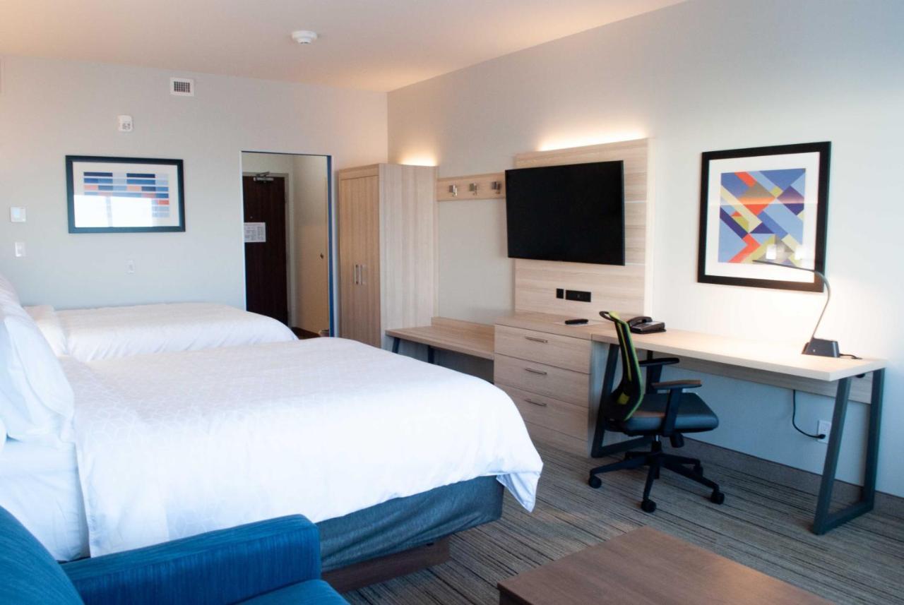 Holiday Inn Express & Suites Edmonton N - St Albert By Ihg Saint Albert Zewnętrze zdjęcie