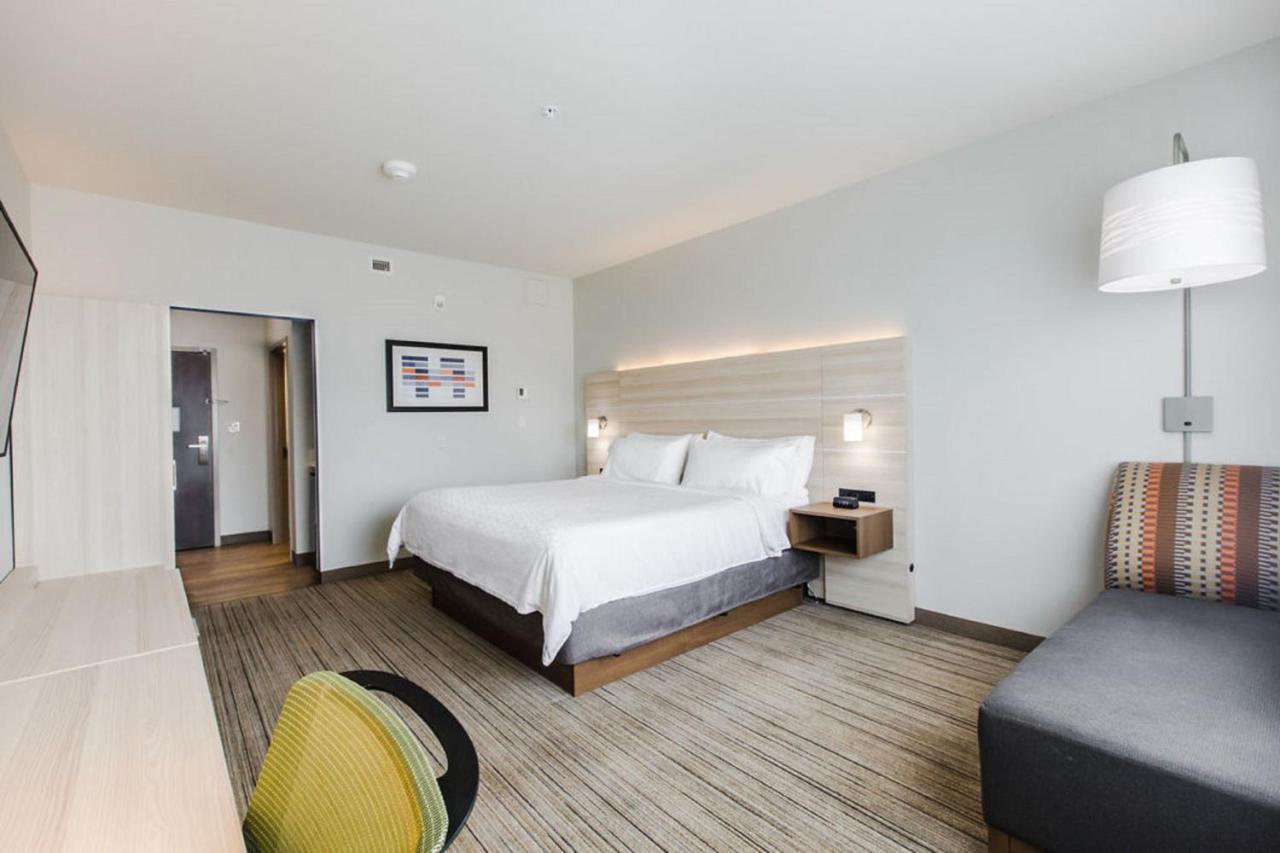 Holiday Inn Express & Suites Edmonton N - St Albert By Ihg Saint Albert Zewnętrze zdjęcie