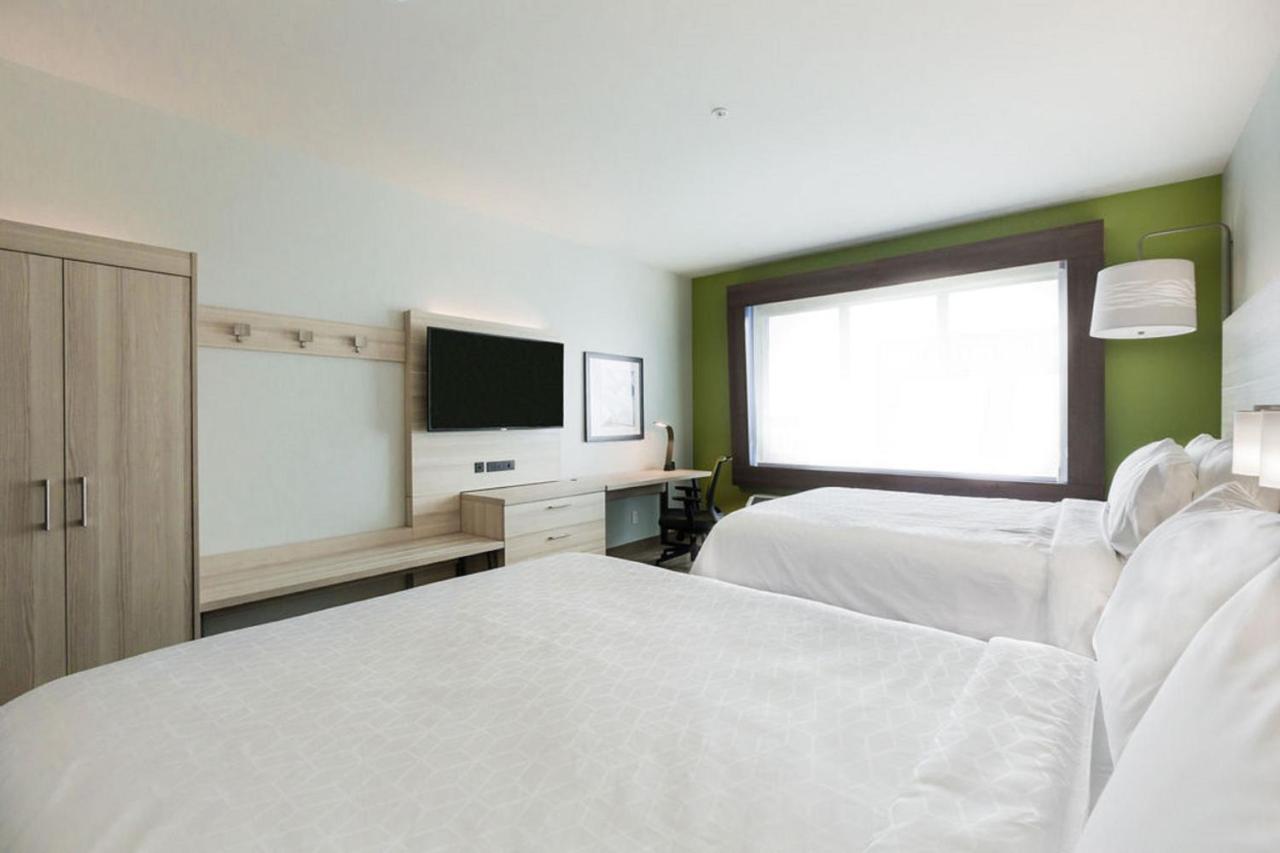 Holiday Inn Express & Suites Edmonton N - St Albert By Ihg Saint Albert Zewnętrze zdjęcie