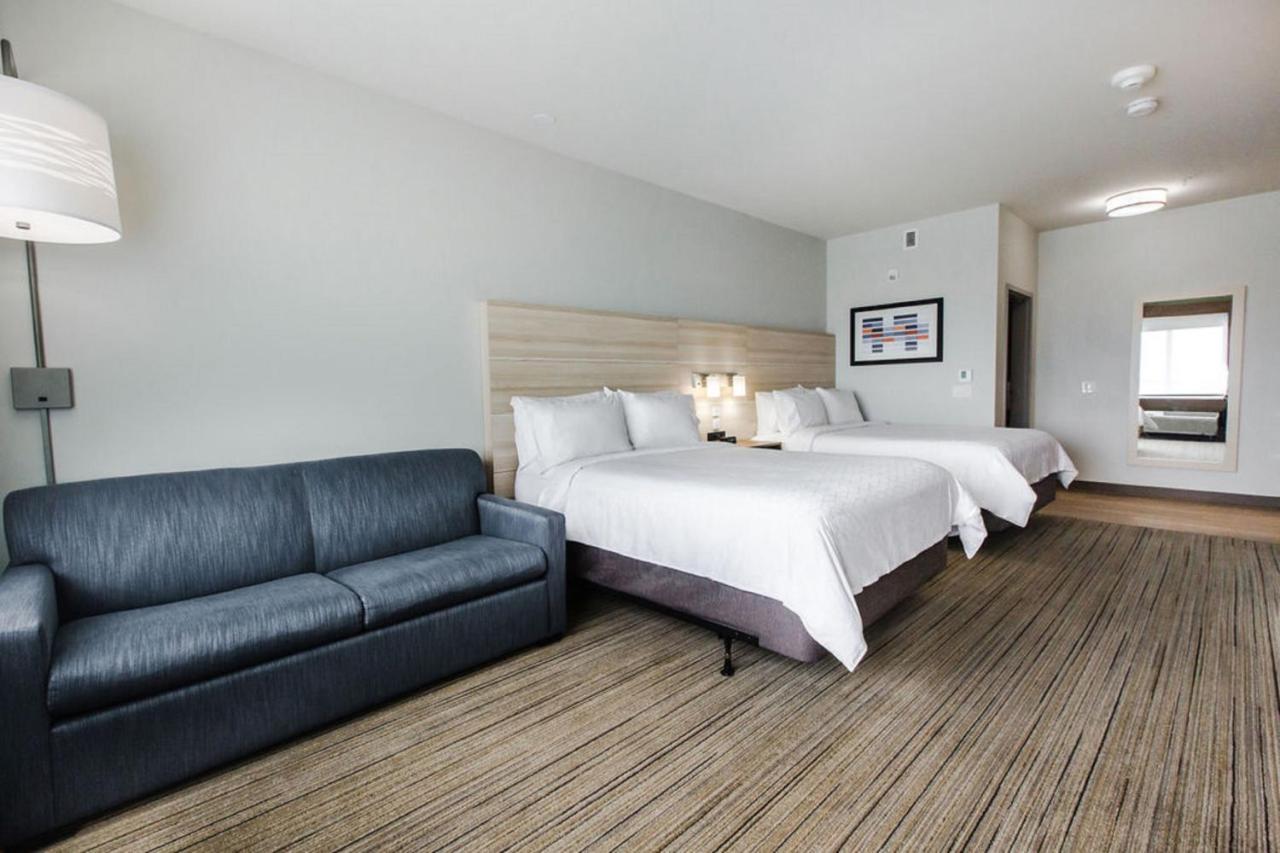 Holiday Inn Express & Suites Edmonton N - St Albert By Ihg Saint Albert Zewnętrze zdjęcie