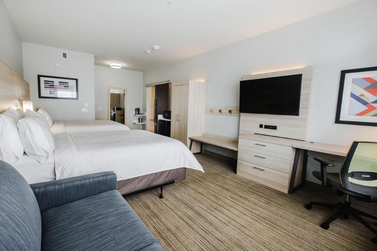 Holiday Inn Express & Suites Edmonton N - St Albert By Ihg Saint Albert Zewnętrze zdjęcie