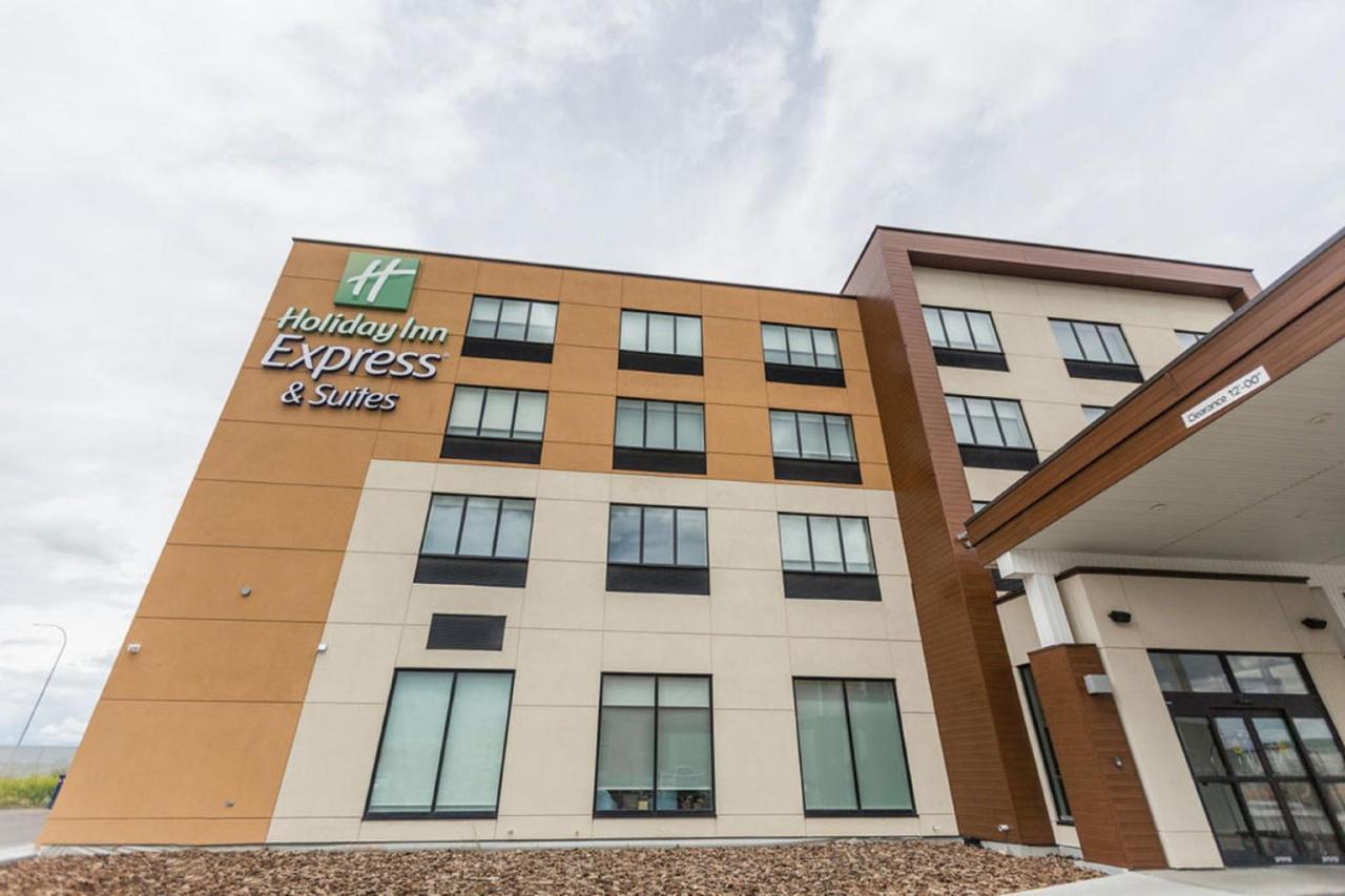 Holiday Inn Express & Suites Edmonton N - St Albert By Ihg Saint Albert Zewnętrze zdjęcie